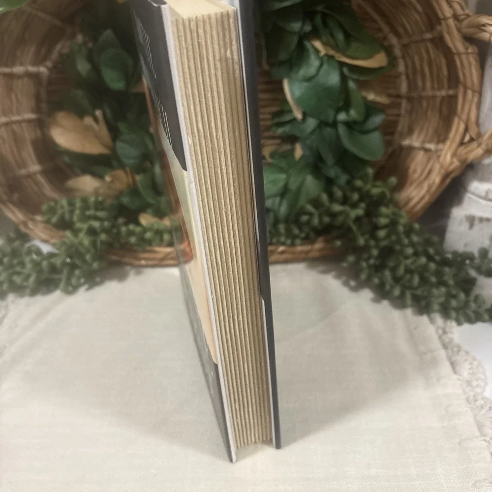 Kiss Me First by Lottie Moggach 2013, Hardcover First Edition Memorable Novel